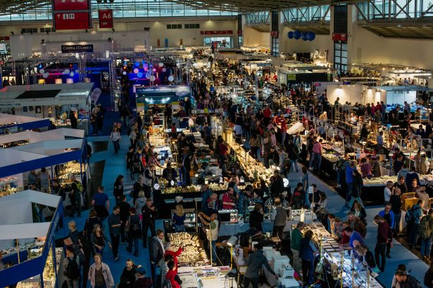 Vista general d’un dels pavellons del Munich Show 2025